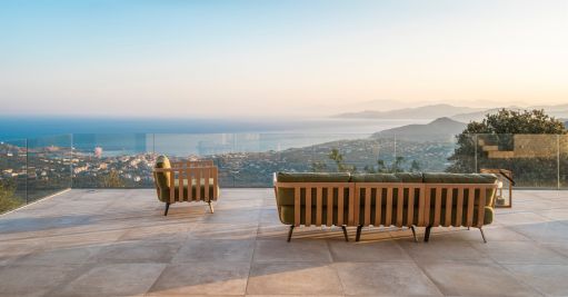 Location Villa L'Île-Rousse 8 Pièces 350 m²