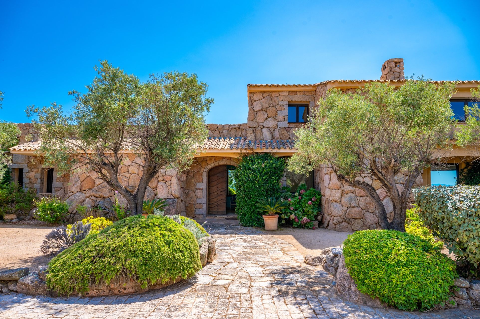 villa 8 Pièces en location saisonnière sur STE LUCIE DE PORTO VECCHIO (20144)