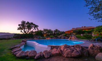 villa 8 Pièces en location saisonnière sur STE LUCIE DE PORTO VECCHIO (20144)