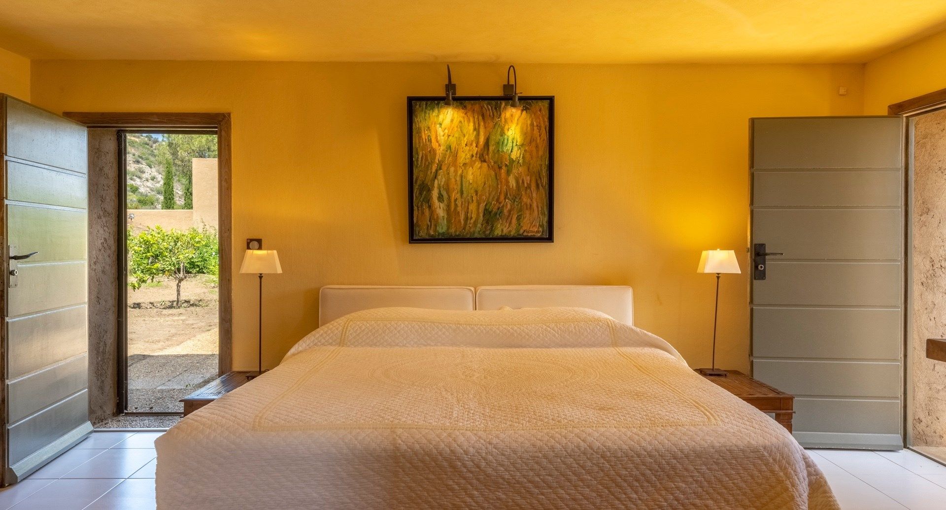 property 10 Rooms for seasonal rent on ST FLORENT (20217)
