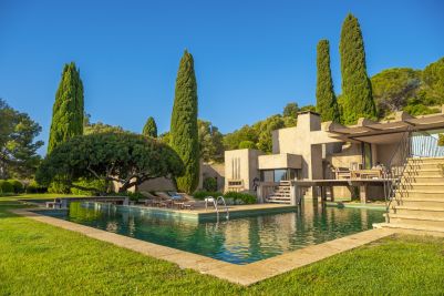 Location Propriété Saint-Florent 10&nbsp;Pièces 600&nbsp;m²