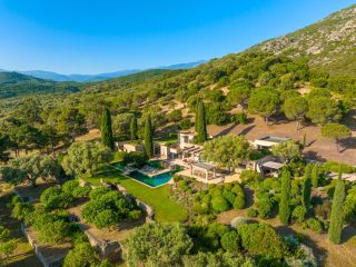 property 10 Rooms for seasonal rent on ST FLORENT (20217)