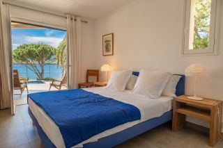 villa 9 Pièces en location saisonnière sur PORTO VECCHIO (20137)