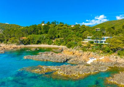 Rental Villa Sari-Solenzara 7 Rooms 400 m²