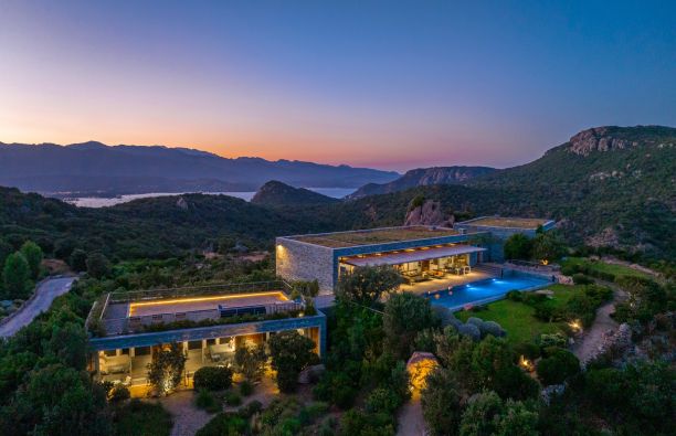 Vente Villa Porto-Vecchio 7&nbsp;Pièces 360&nbsp;m²