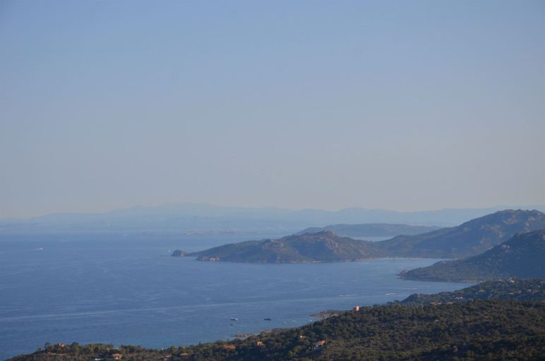 villa 7 Rooms for sale on PORTO VECCHIO (20137)