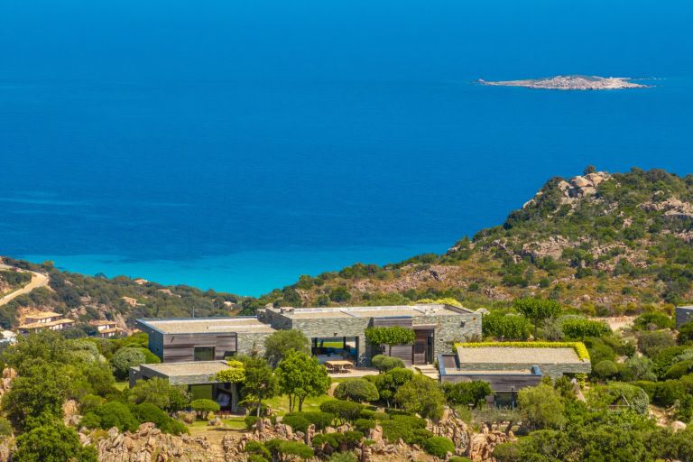 villa 7 Pièces en location saisonnière sur PORTO VECCHIO (20137)