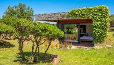 villa 7 Rooms for seasonal rent on PORTO VECCHIO (20137)