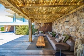 villa 7 Rooms for seasonal rent on PROPRIANO (20110)