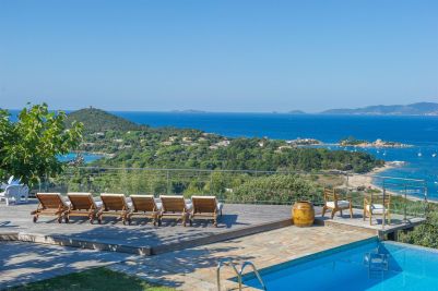 Rental Villa Ajaccio 7 Rooms 250 m²