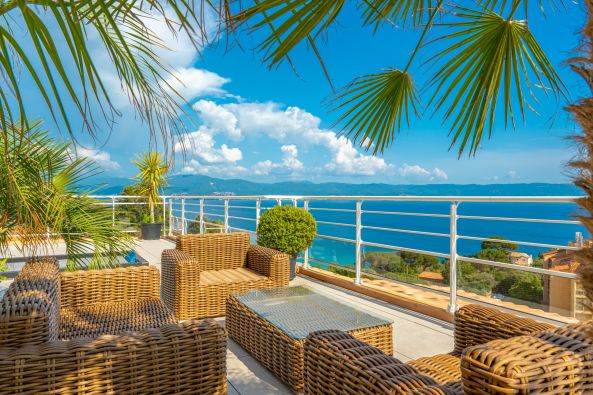 Vente Appartement Ajaccio 4&nbsp;Pièces 102&nbsp;m²