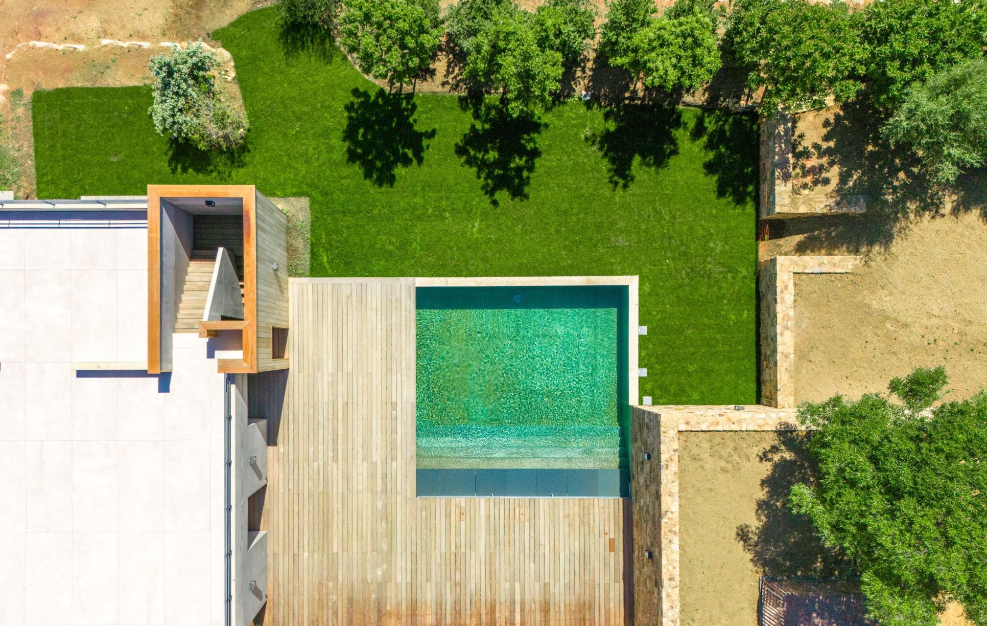 villa 10 Rooms for sale on OLMETO (20113)