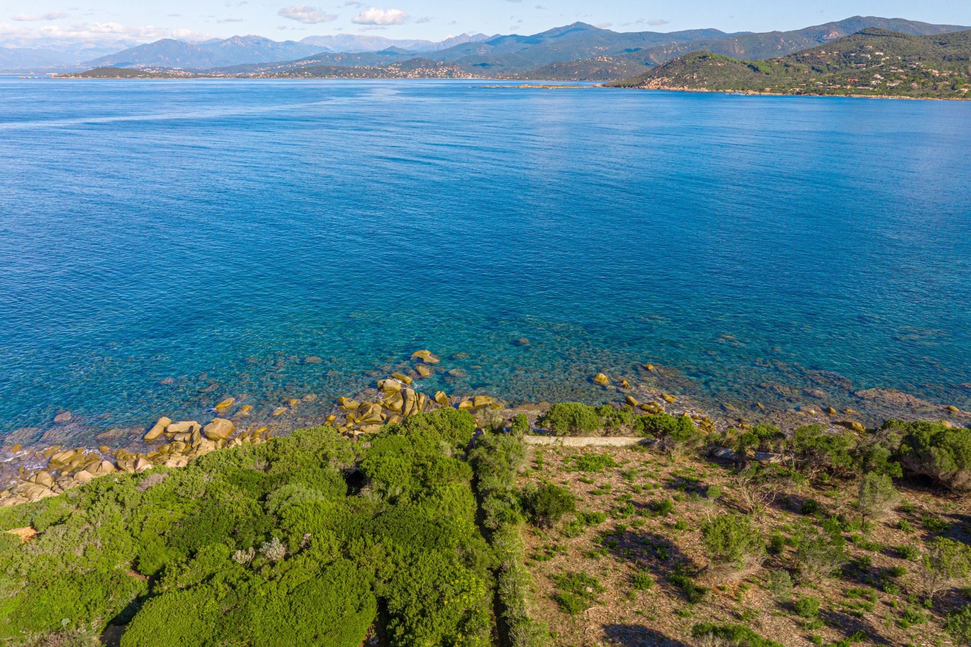 villa 8 Pièces en vente sur COTI CHIAVARI (20138)