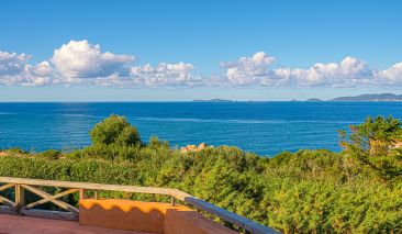 villa 8 Pièces en vente sur COTI CHIAVARI (20138)