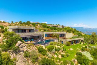 villa 8 Pièces en location saisonnière sur PORTO VECCHIO (20137)