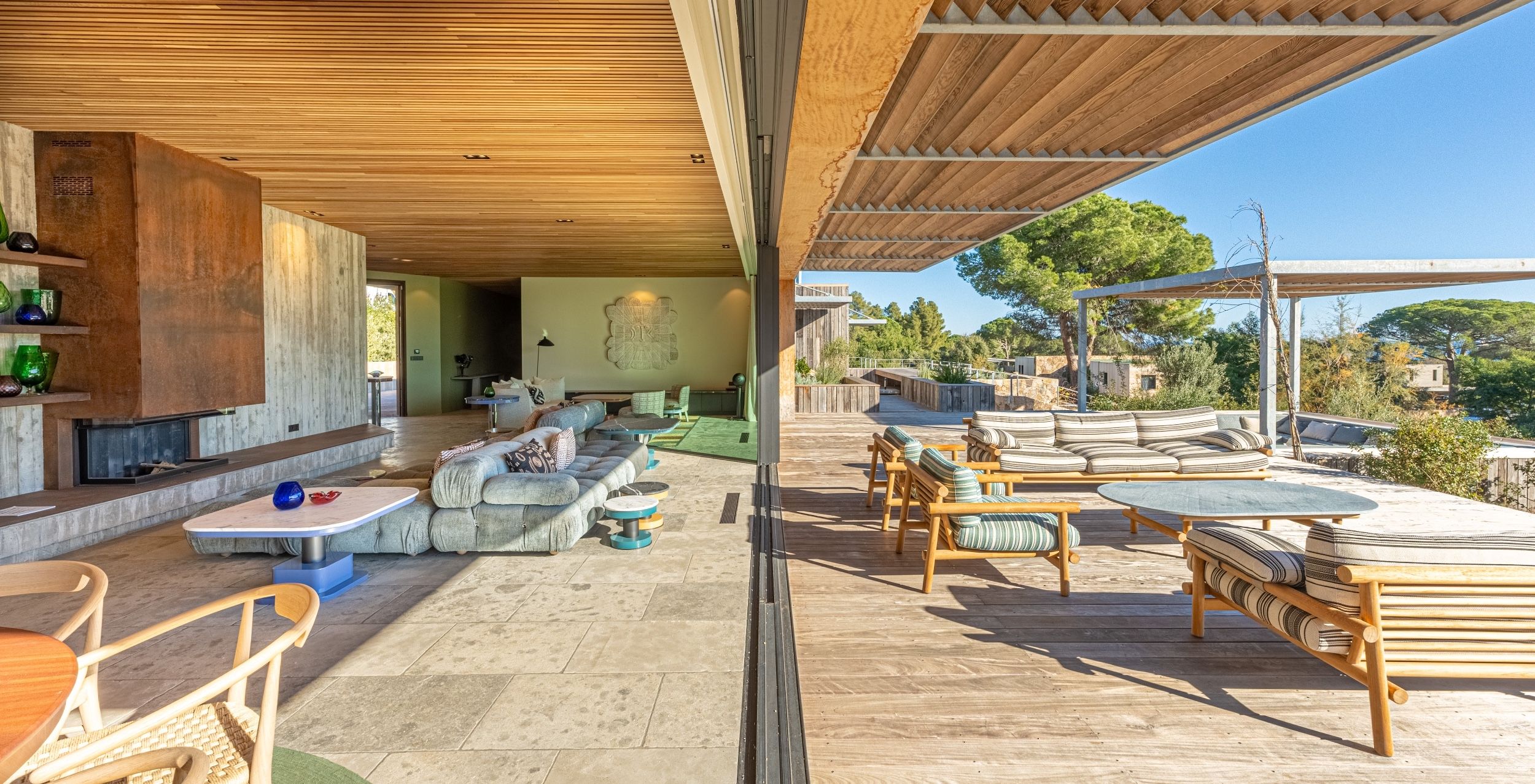 villa 7 Pièces en location saisonnière sur STE LUCIE DE PORTO VECCHIO (20144)