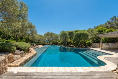 Location Villa Bonifacio 7 Pièces 300 m²