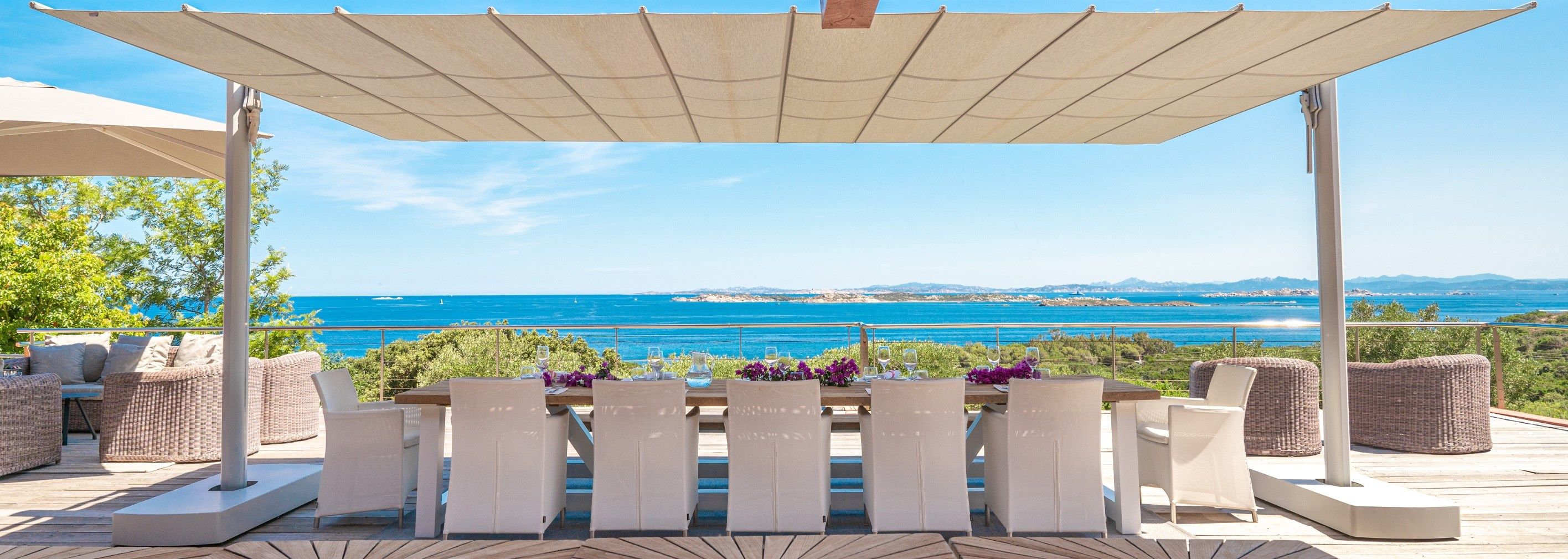 villa 11 Rooms for seasonal rent on BONIFACIO (20169)