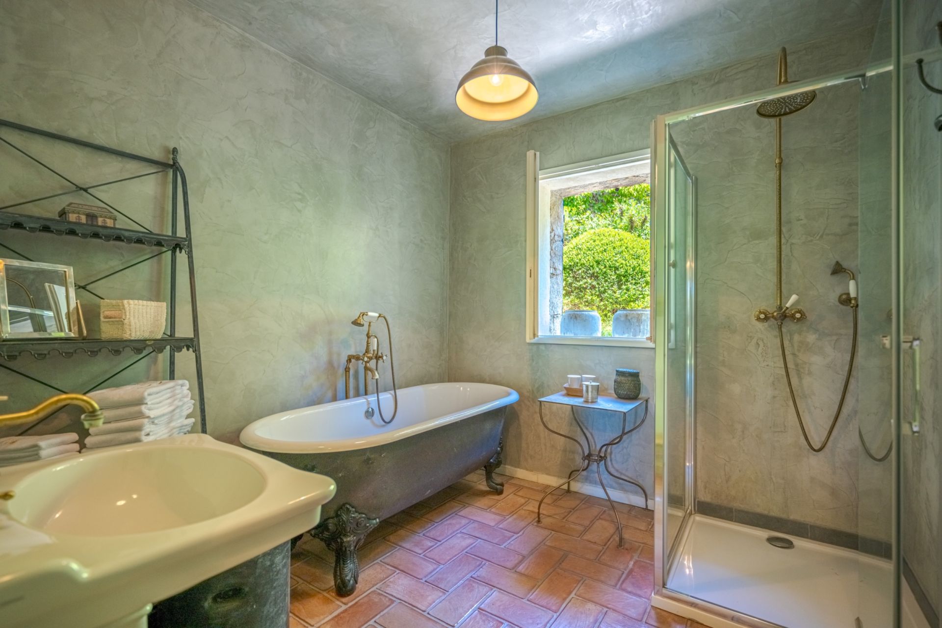 house 6 Rooms for seasonal rent on COTI CHIAVARI (20138)