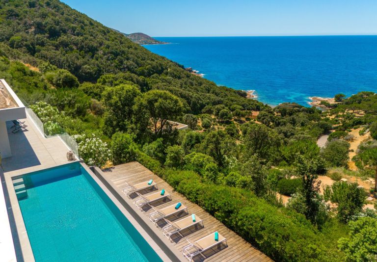 maison 7 Pièces en location saisonnière sur AJACCIO (20000)