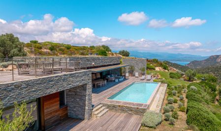 Vente Maison contemporaine Porto-Vecchio 5&nbsp;Pièces 250&nbsp;m²