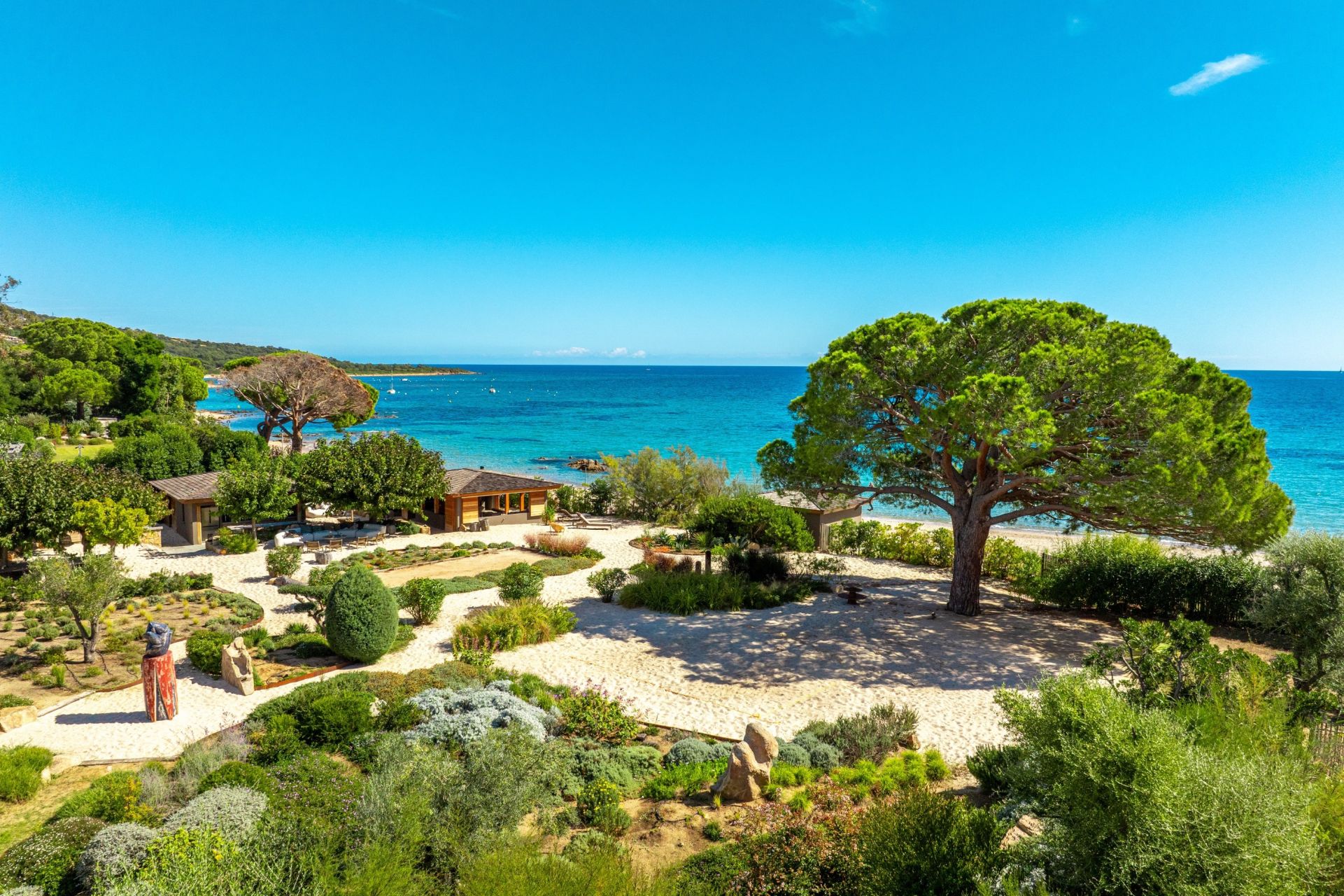 villa 9 Pièces en location saisonnière sur STE LUCIE DE PORTO VECCHIO (20144)