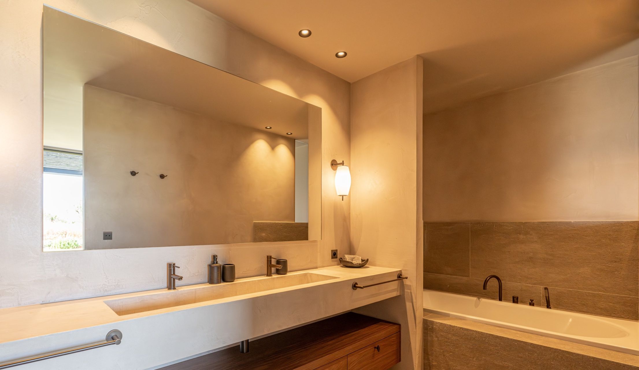 villa 9 Pièces en location saisonnière sur STE LUCIE DE PORTO VECCHIO (20144)