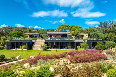 Location Villa Ste Lucie De Porto Vecchio 9 Pièces 470 m²