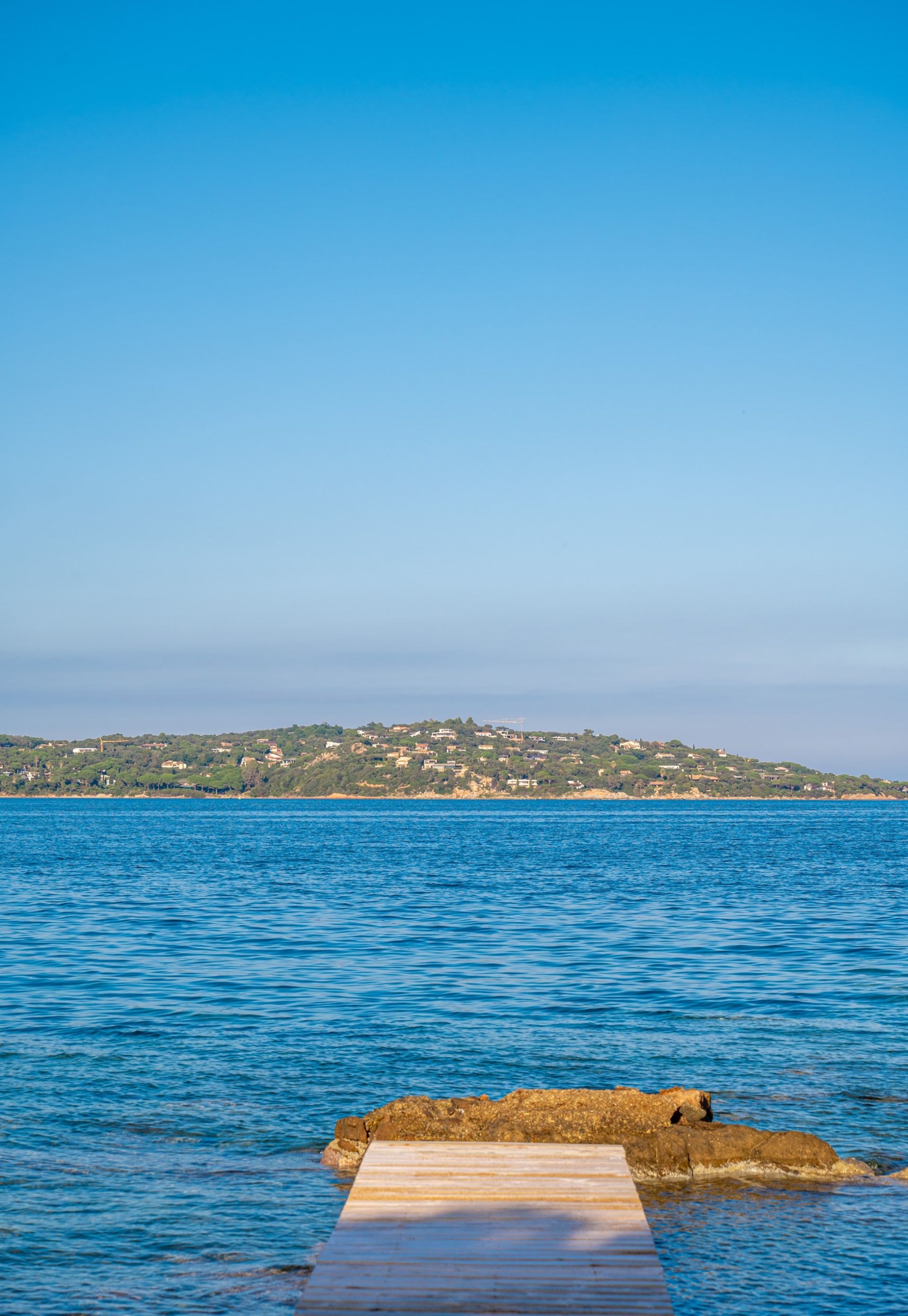 villa 6 Rooms for seasonal rent on PORTO VECCHIO (20137)