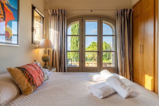 villa 6 Rooms for seasonal rent on PORTO VECCHIO (20137)