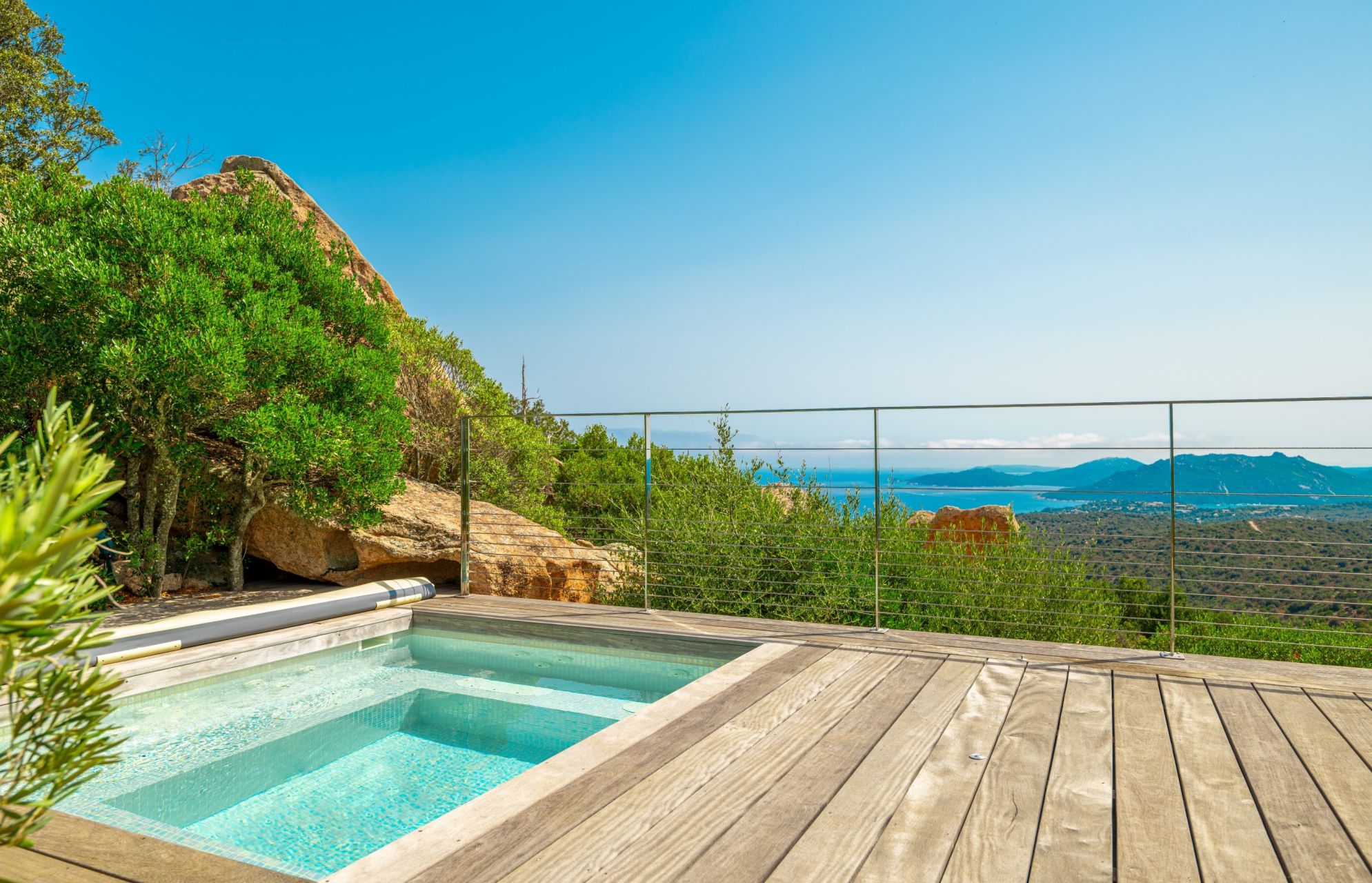 villa 6 Pièces en location saisonnière sur PORTO VECCHIO (20137)