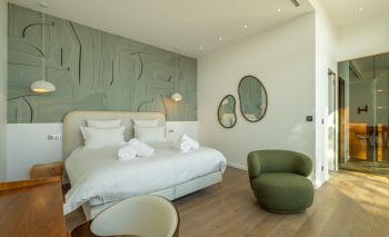 villa 10 Pièces en location saisonnière sur STE LUCIE DE PORTO VECCHIO (20144)