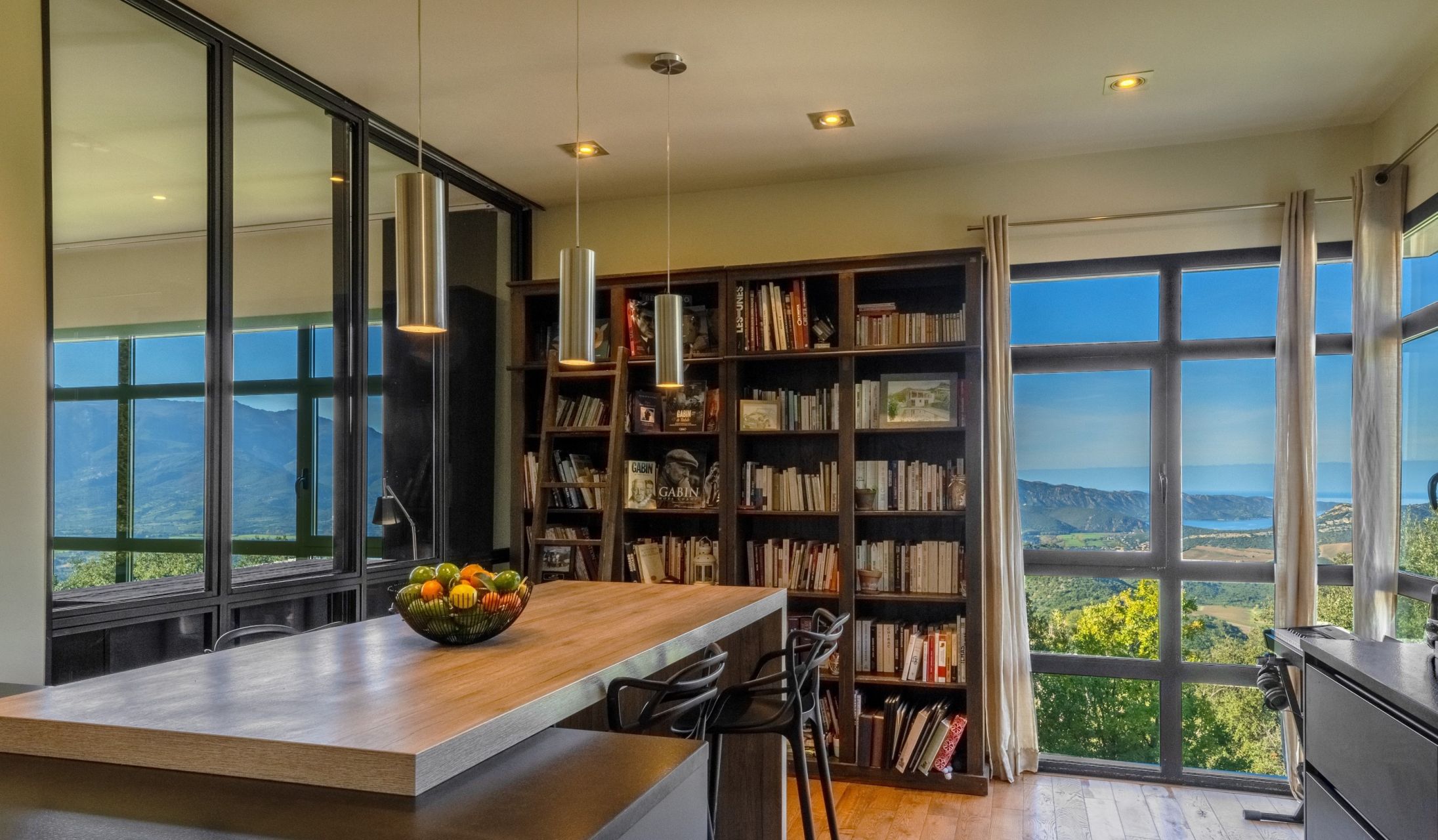 villa 9 Pièces en vente sur ST FLORENT (20217)