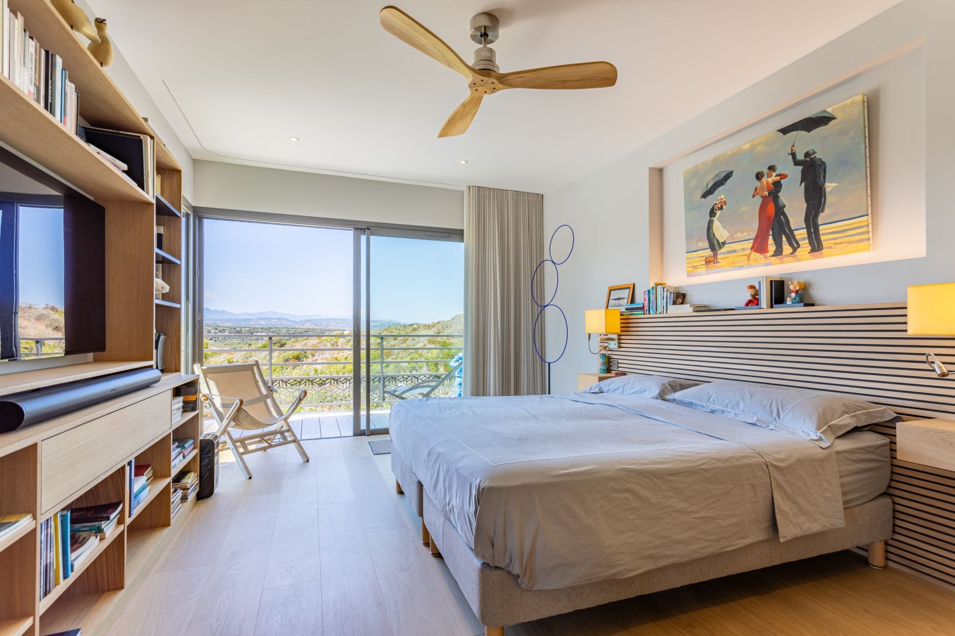 villa 7 Rooms for seasonal rent on BONIFACIO (20169)