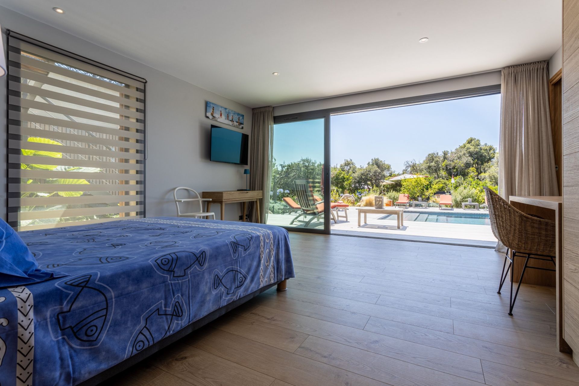 villa 7 Rooms for seasonal rent on BONIFACIO (20169)