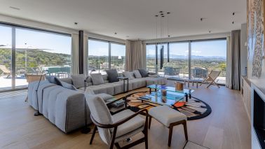 villa 7 Rooms for seasonal rent on BONIFACIO (20169)