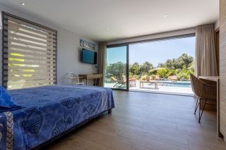 villa 7 Rooms for seasonal rent on BONIFACIO (20169)