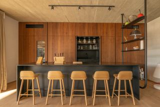 villa 6 Pièces en location saisonnière sur LUMIO (20260)