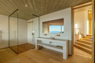 villa 6 Pièces en location saisonnière sur LUMIO (20260)