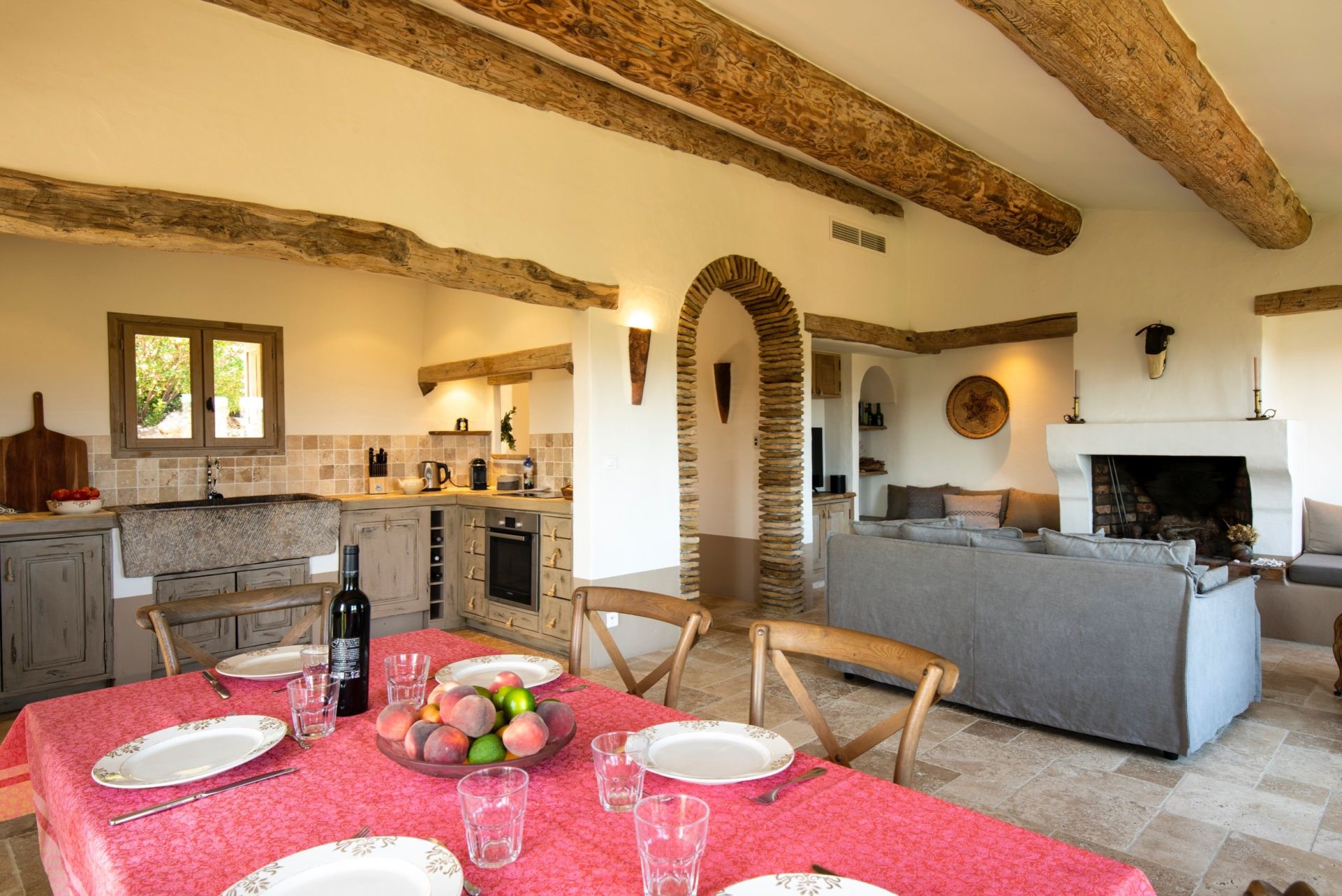 villa 5 Pièces en location saisonnière sur PORTO VECCHIO (20137)