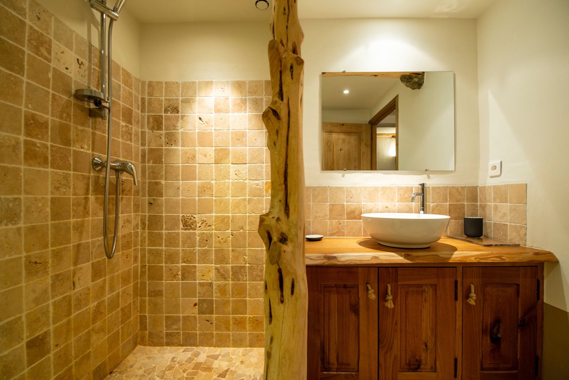 villa 5 Pièces en location saisonnière sur PORTO VECCHIO (20137)