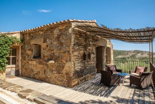 villa 5 Pièces en location saisonnière sur PORTO VECCHIO (20137)