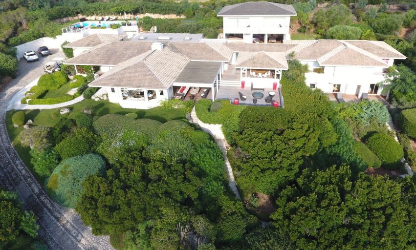 villa 8 Pièces en location saisonnière sur BONIFACIO (20169)