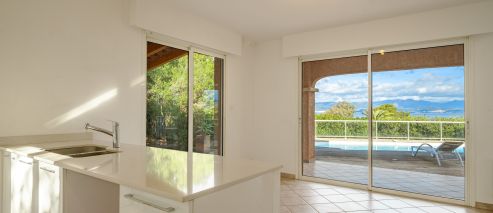 villa 6 Rooms for sale on PIETROSELLA (20166)