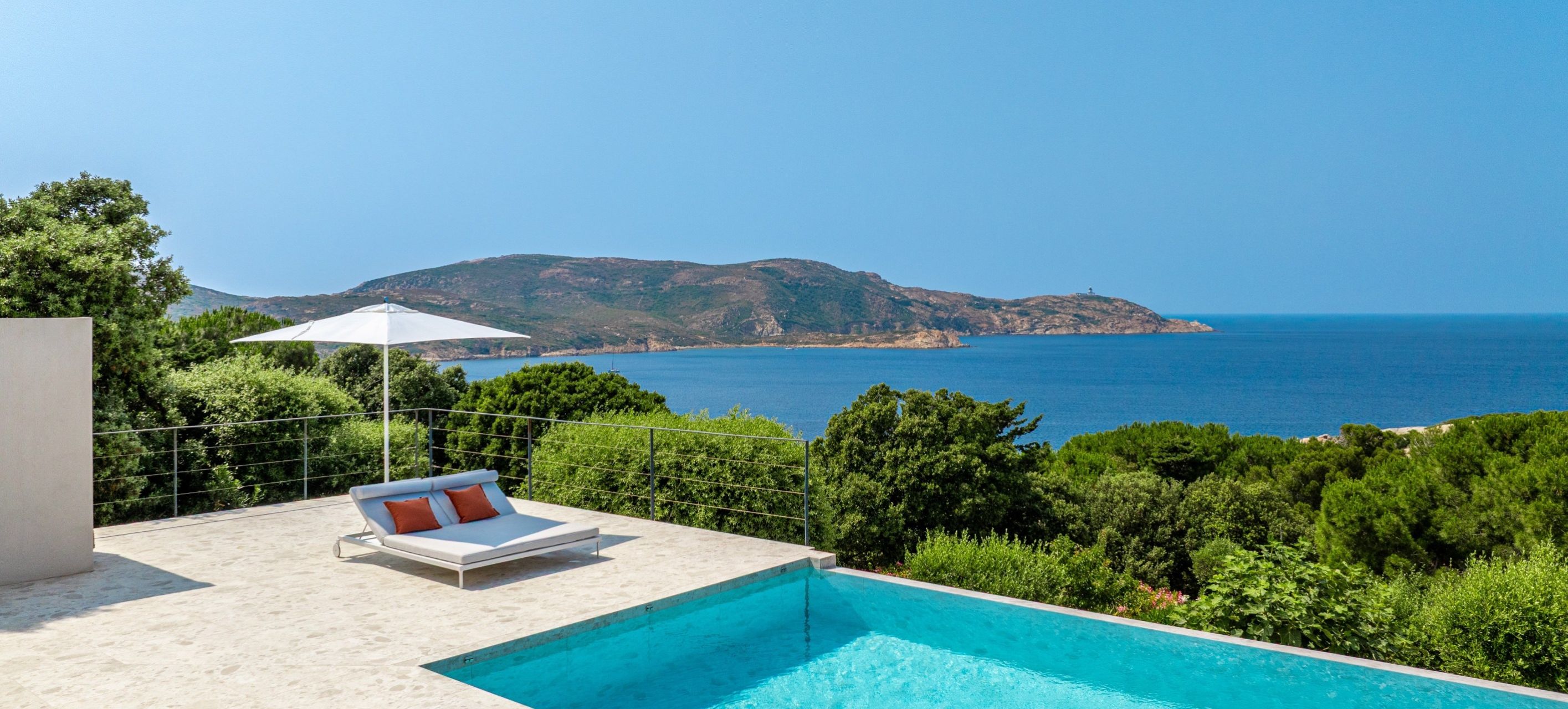 house 7 Rooms for seasonal rent on CALVI (20260)