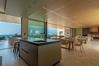 house 7 Rooms for seasonal rent on CALVI (20260)