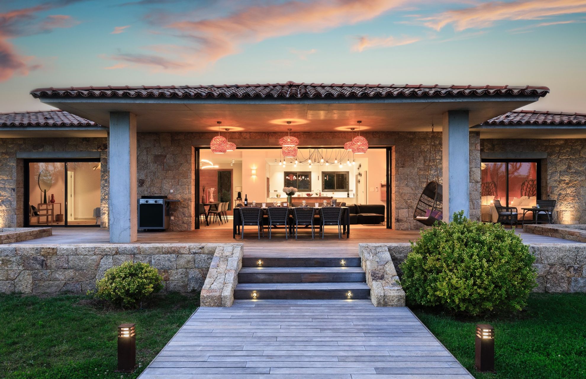 villa 7 Pièces en vente sur PIANOTTOLI CALDARELLO (20131)