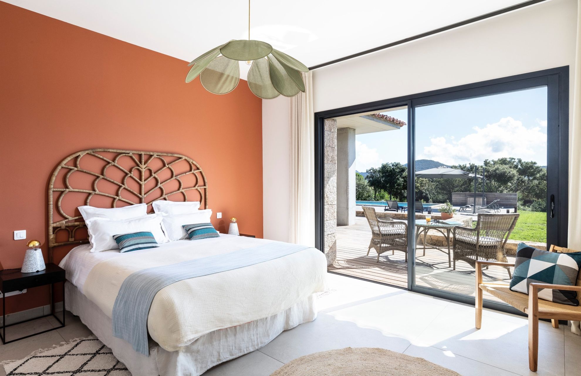 villa 7 Pièces en vente sur PIANOTTOLI CALDARELLO (20131)