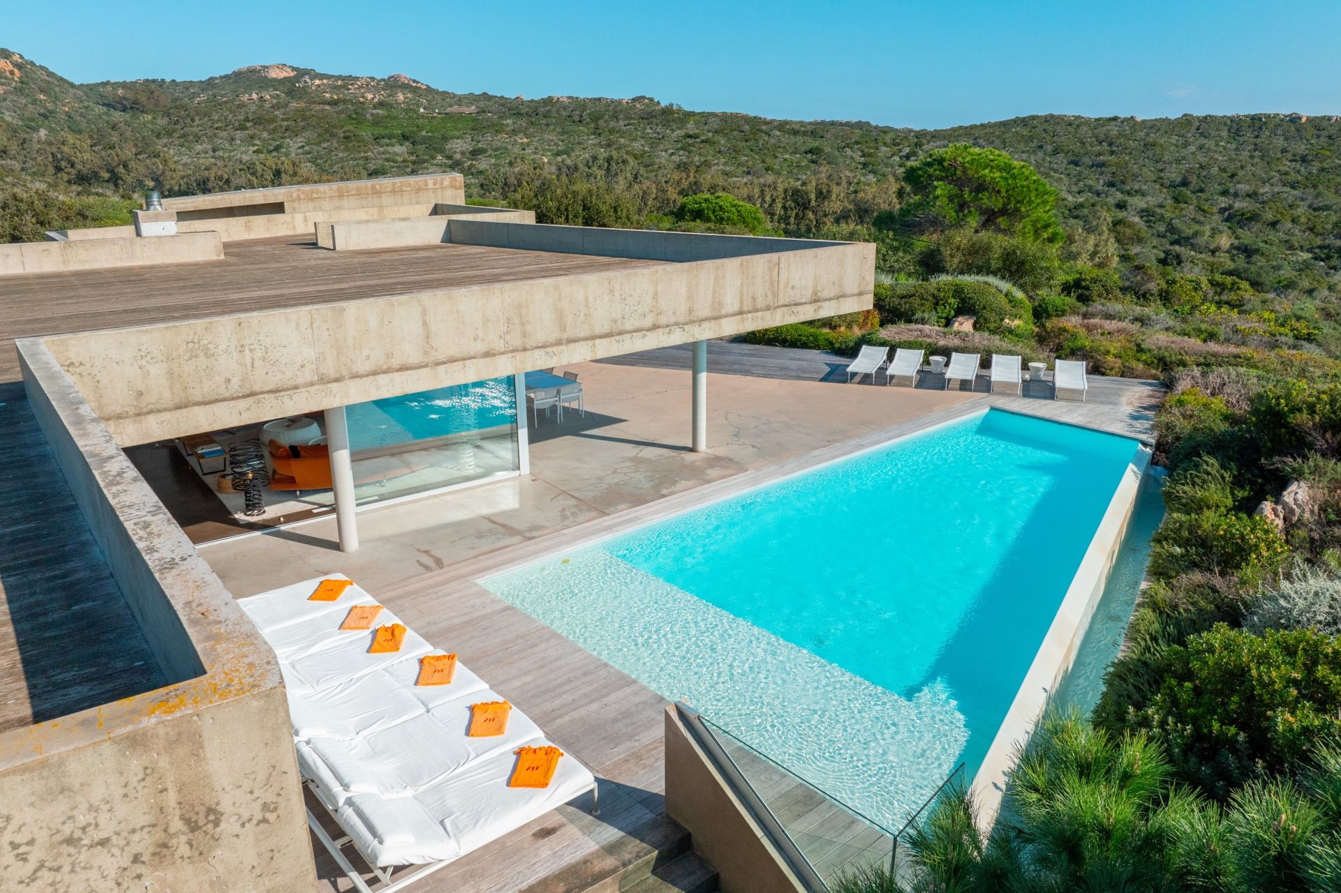 villa 10 Pièces en vente sur BONIFACIO (20169)