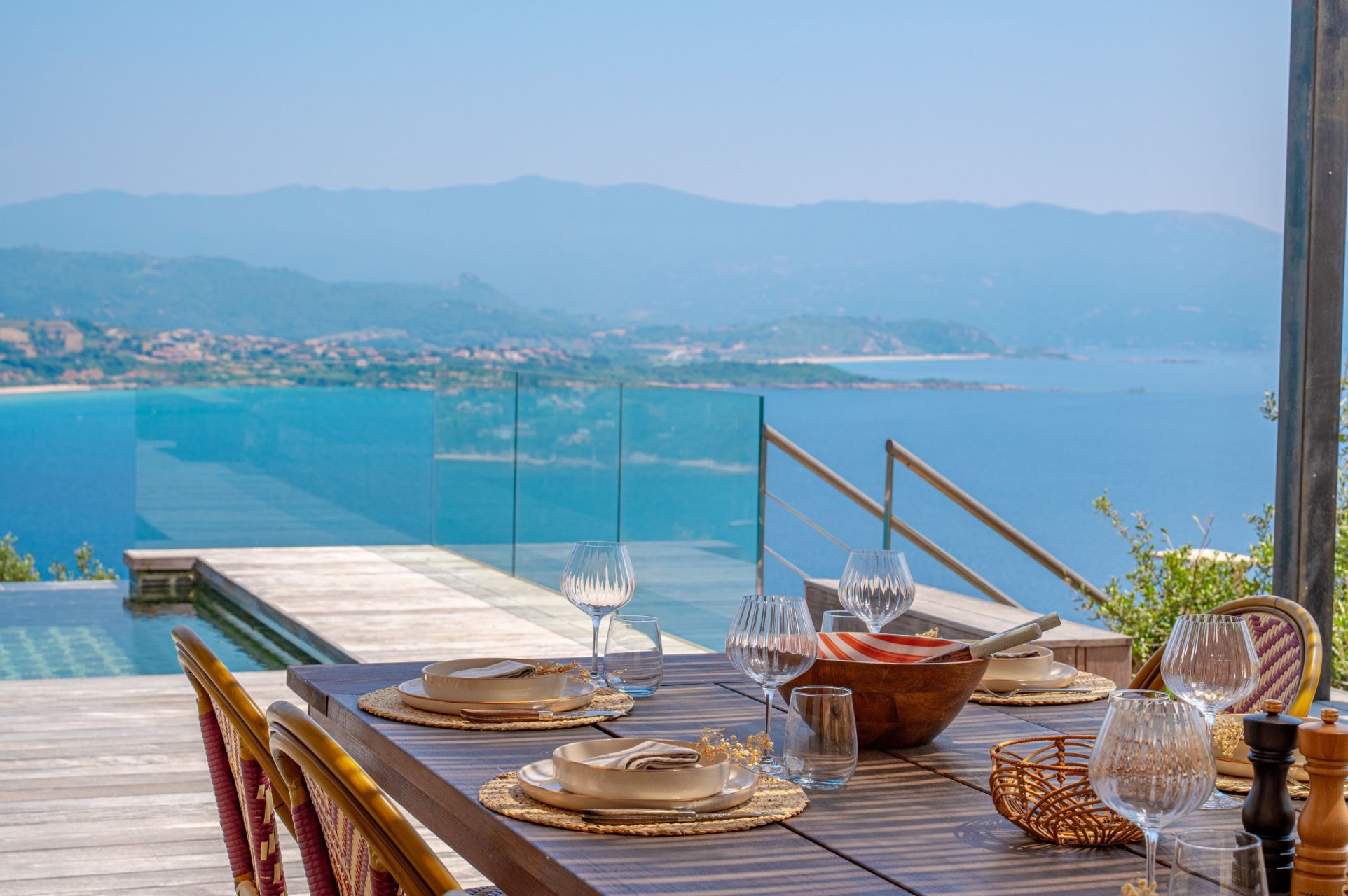 house 7 Rooms for seasonal rent on AJACCIO (20000)